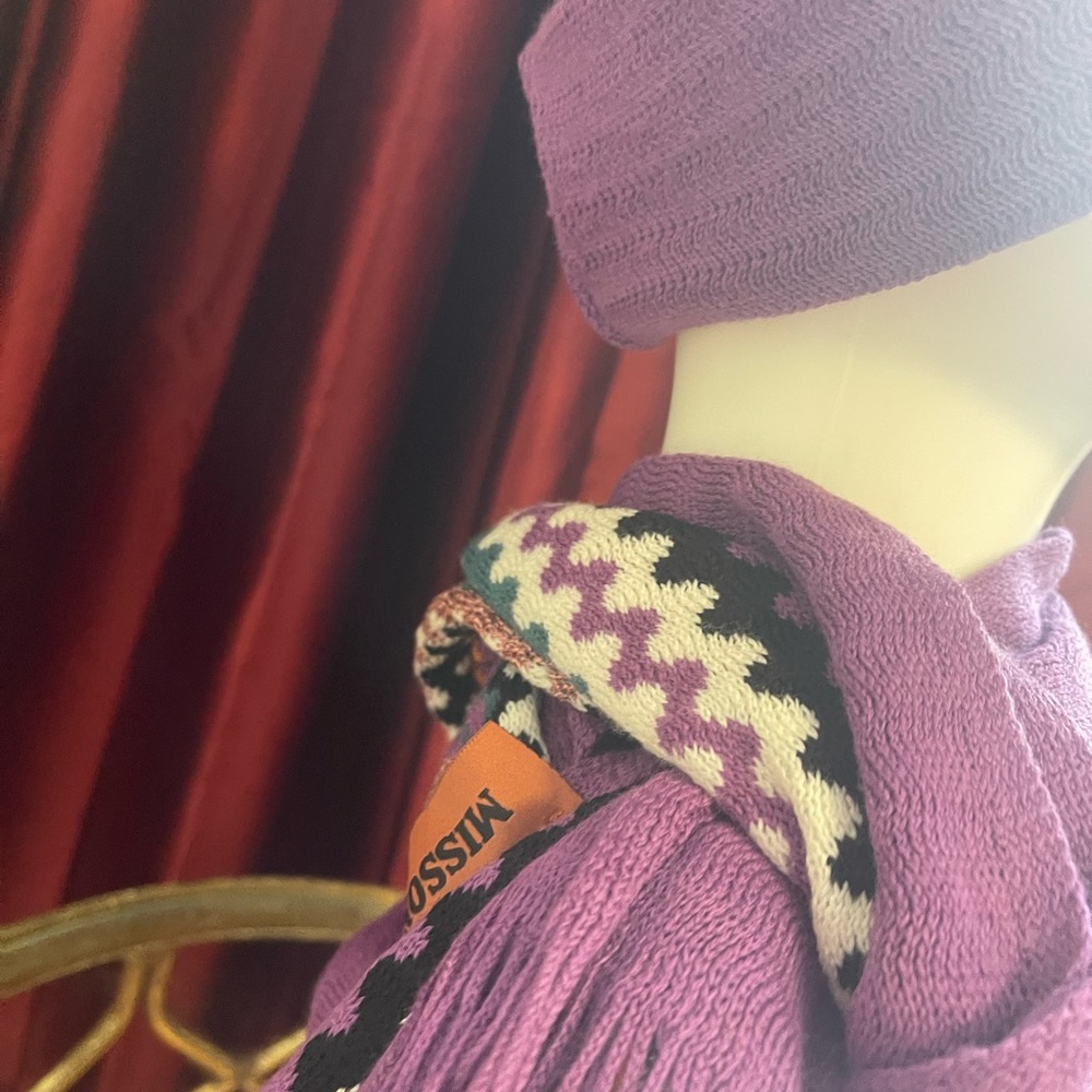 Missoni Vibrant Pattern Colorful Knit Hat and Scarf Set - Picture 4 of 5